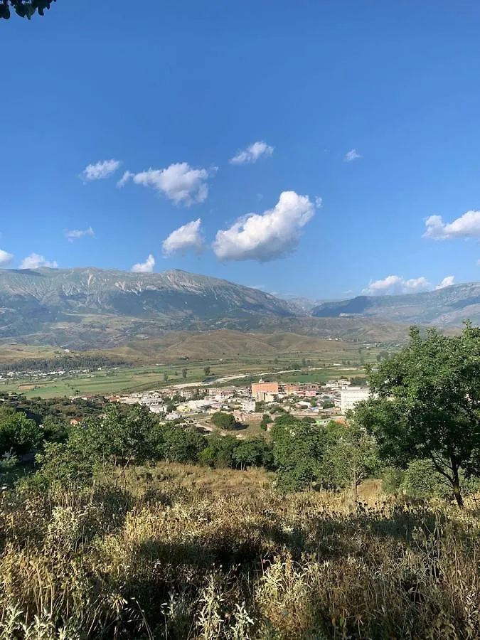 Isaraj Guest House Gjirokastër Albania