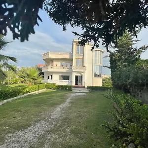 Vila Briart Apartament